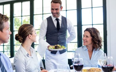۷ راه برای بهبود رضایت مشتری در رستوران‌ها